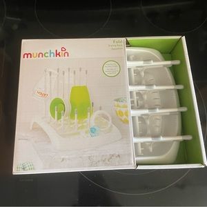Munchkin bottle drying rack